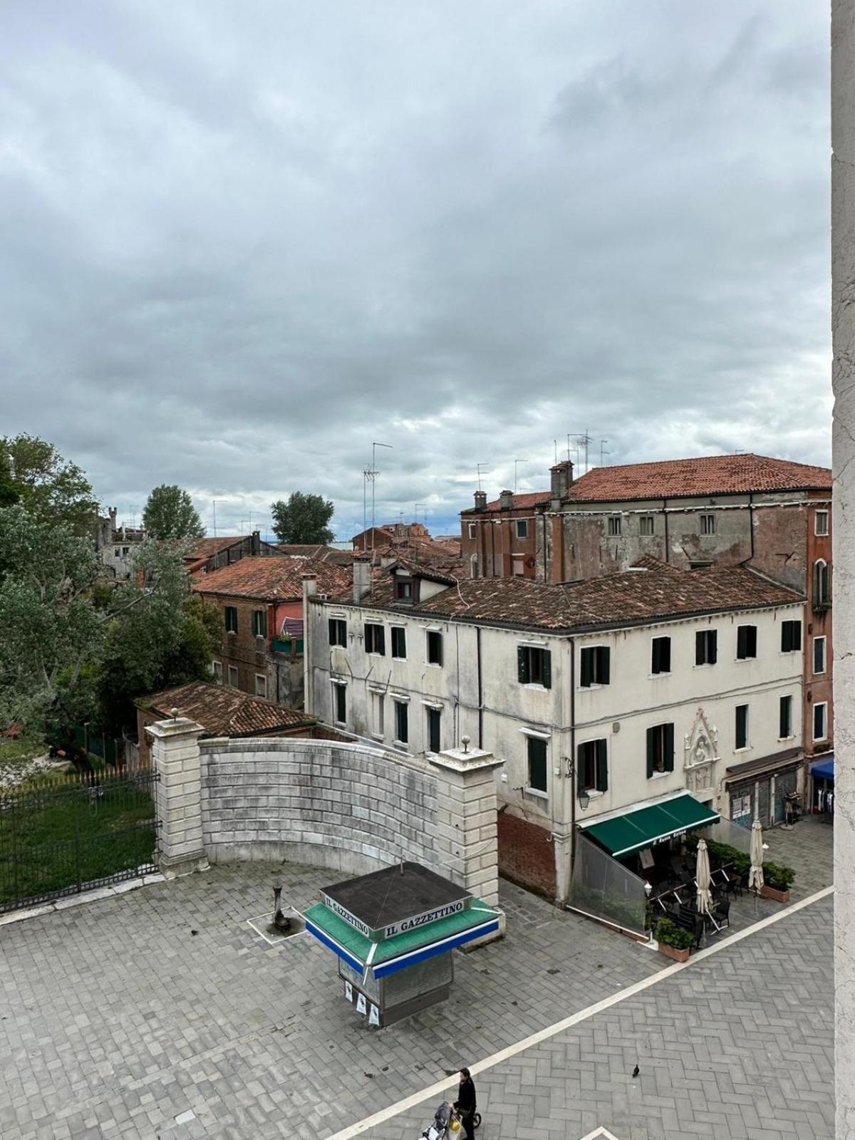 Apartamento Ospizio Delle Donzelle Venecia Exterior foto